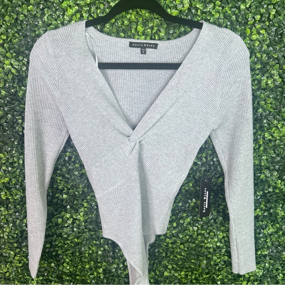 Gray ribbed long sleeve bodysuit nwt